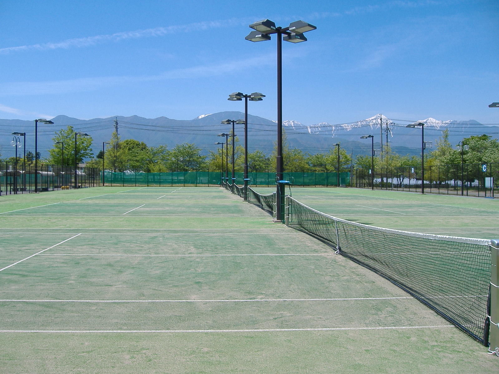 安曇野総合公園 テニスコート改修工事 施工実績 東亜道路工業株式会社