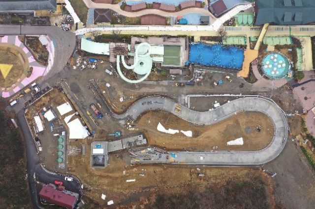 水路の施工風景